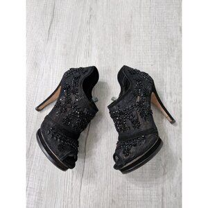 BCBGMAXAZRIA BLACK LACE BEADED LEATHER SOLE SHOES Side Zipper SIZE 6B/36